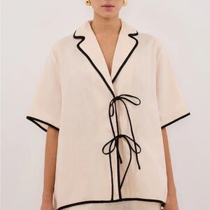 Dissh Von Cream Linen Top with Black Trim